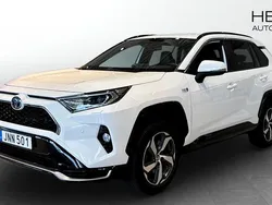 Begagnad 2021 Toyota RAV4 Hybrid Edition SUV | 394 000 kr (Bra pris)