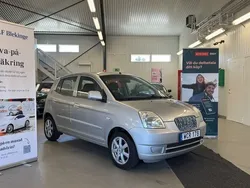 Silver Begagnad 2004 Kia Picanto Halvkombi | 29 900 kr (Marknadspris)