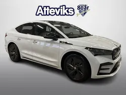 Vit Begagnad 2023 Skoda Enyaq iV vRS SUV | 529 800 kr