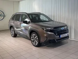 Brun Ny 2024 Subaru Forester SUV | 459 900 kr (Marknadspris)