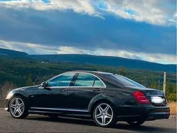 Svart Begagnad 2011 Mercedes S500 AMG Sedan | 89 000 kr