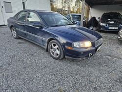 Blå Begagnad 2001 Volvo S80 Business Edition Sedan | 6 000 kr (Superpris)