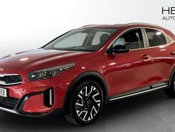 Röd (red) Begagnad 2023 Kia XCeed Advance SUV | 289 900 kr (Marknadspris)