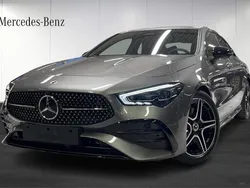 Ny 2025 Mercedes CLA200 AMG Sportkupé | 439 100 kr (Marknadspris)