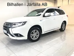 Vit Begagnad 2017 Mitsubishi Outlander P-HEV SUV | 149 900 kr (Marknadspris)