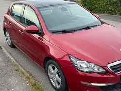 Röd Begagnad 2013 Peugeot 308 Halvkombi | 89 900 kr (Marknadspris)