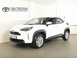Vit Begagnad 2021 Toyota Yaris Cross Active SUV | 239 900 kr (Marknadspris)