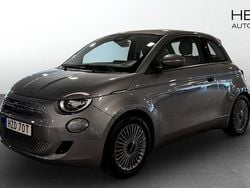 Grå (grey) Begagnad 2022 Fiat 500e Icon Halvkombi | 199 900 kr (Marknadspris)
