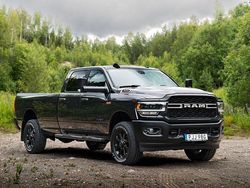 Mörkgrå (mörk grå) Begagnad 2019 Dodge Ram Pickup | 849 000 kr