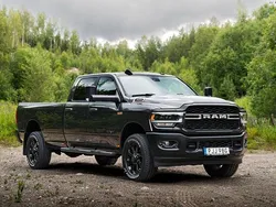 Mörkgrå (mörk grå) Begagnad 2020 Dodge Ram Pickup | 975 000 kr