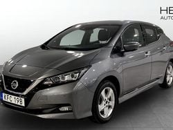 Grå metallic Begagnad 2021 Nissan Leaf Tekna Halvkombi | 209 900 kr (Marknadspris)
