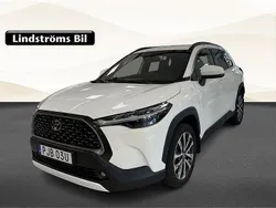 Vit Begagnad 2025 Toyota Corolla Cross Style SUV | 439 900 kr (Dyr)