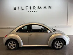 Silver Begagnad 2006 VW Beetle Highline Halvkombi | 59 900 kr (Lite dyr)