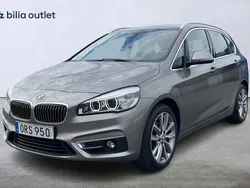 Silver Begagnad 2014 BMW 218 Active Tourer Luxury Line Minibuss | 164 900 kr (Marknadspris)