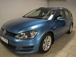 Blå Begagnad 2015 VW Golf VII S Kombi | 79 000 kr (Marknadspris)