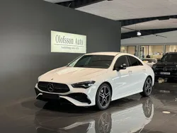 Ny 2024 Mercedes CLA200 AMG Sportkupé | 445 100 kr (Marknadspris)