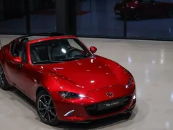 Röd (soul red crystal) Begagnad 2017 Mazda MX5 Cab | 278 000 kr (Dyr)