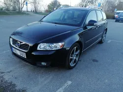 Svart Begagnad 2012 Volvo V50 Momentum Kombi | 90 000 kr (Marknadspris)