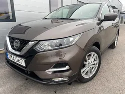 Brun Begagnad 2018 Nissan Qashqai 360º SUV | 174 900 kr (Marknadspris)