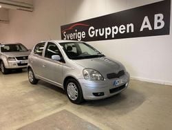 Silver Begagnad 2004 Toyota Yaris Halvkombi | 29 900 kr (Marknadspris)