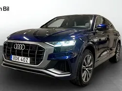 Navarrablå metallic Begagnad 2022 Audi Q8 S-Line SUV | 669 000 kr (Superpris)
