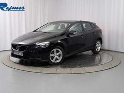 Svart (onyx svart metallic) Begagnad 2017 Volvo V40 Business Edition Kombi | 159 800 kr (Superpris)