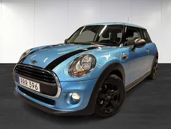 Blå (blue) Begagnad 2015 Mini ONE Pepper Halvkombi | 99 900 kr (Marknadspris)