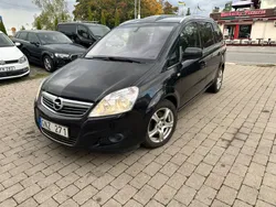 Svart Begagnad 2011 Opel Zafira Minibuss | 49 900 kr