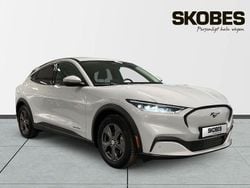 Vit Begagnad 2021 Ford Mustang Mach-E Standard Range SUV | 299 100 kr (Bra pris)