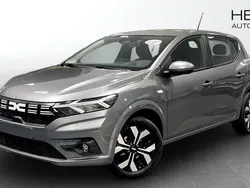Grå (grey) Ny 2024 Dacia Sandero Expression Halvkombi | 194 900 kr (Marknadspris)