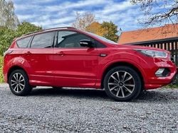 Röd Begagnad 2020 Ford Kuga ST-Line SUV | 195 000 kr (Superpris)