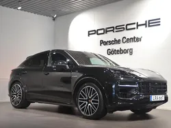 Svart (black) Begagnad 2024 Porsche Cayenne SUV | 1 299 000 kr (Marknadspris)