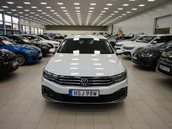 Vit Begagnad 2022 VW Passat GTE Kombi | 279 900 kr (Marknadspris)