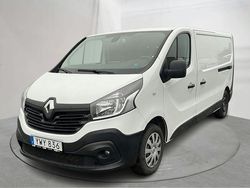 Vit Begagnad 2018 Renault Trafic Minibuss | 109 000 kr