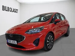 Röd Begagnad 2022 Ford Fiesta Titanium Halvkombi | 174 800 kr (Marknadspris)