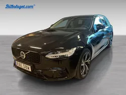 Svart Begagnad 2023 Volvo V90 Plus Kombi | 469 000 kr (Marknadspris)