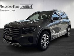 Mörkgrå Begagnad 2023 Mercedes GLB200 SUV | 449 000 kr (Marknadspris)