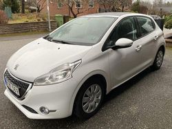 Begagnad 2013 Peugeot 208 Halvkombi | 49 500 kr (Bra pris)