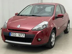 Röd Begagnad 2012 Renault Clio IV | 69 900 kr