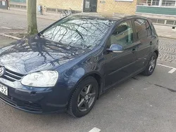 Grå Begagnad 2005 VW Golf IV Halvkombi | 29 000 kr (Marknadspris)