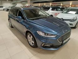 Blå Begagnad 2020 Ford Mondeo Titanium Kombi | 219 000 kr (Dyr)