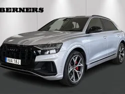 Silver Begagnad 2021 Audi Q8 S-Line SUV | 699 900 kr (Marknadspris)