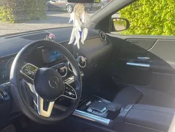 Silver Begagnad 2020 Mercedes B180 Minibuss | 240 000 kr (Marknadspris)
