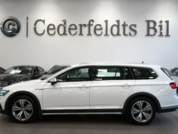 Vit Begagnad 2019 VW Passat Alltrack Kombi | 159 900 kr (Marknadspris)