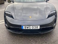 Begagnad 2021 Porsche Taycan 4S Sedan | 679 000 kr (Bra pris)
