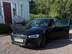 Svart Begagnad 2016 Audi A3 Sportback Attraction Halvkombi | 125 000 kr (Bra pris)