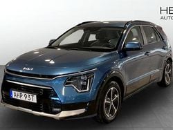 Blå (blue) Begagnad 2022 Kia Niro SUV | 319 900 kr (Dyr)