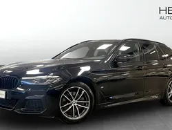 Svart (black) Begagnad 2021 BMW 520 M Sport Kombi | 358 700 kr (Marknadspris)