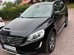 Svart Begagnad 2015 Volvo XC60 Ocean Race SUV | 144 900 kr (Marknadspris)