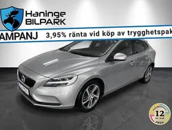 Silver Begagnad 2017 Volvo V40 Momentum Kombi | 149 900 kr (Marknadspris)